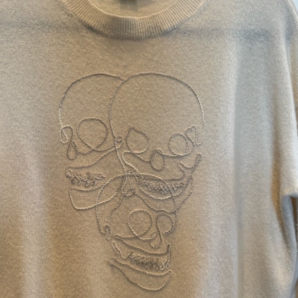 Skull Cashmere small skulls sweater. - Picture 2 of 3